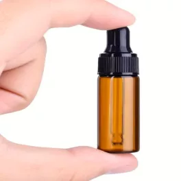 Borostyán színű 3 ml cseppentős üvegcse